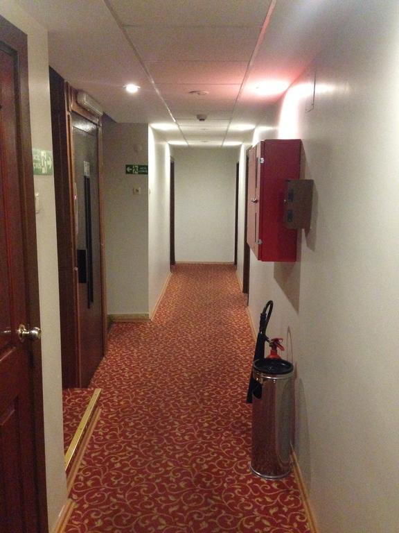 Hotel Atasayan Gebze Exteriör bild